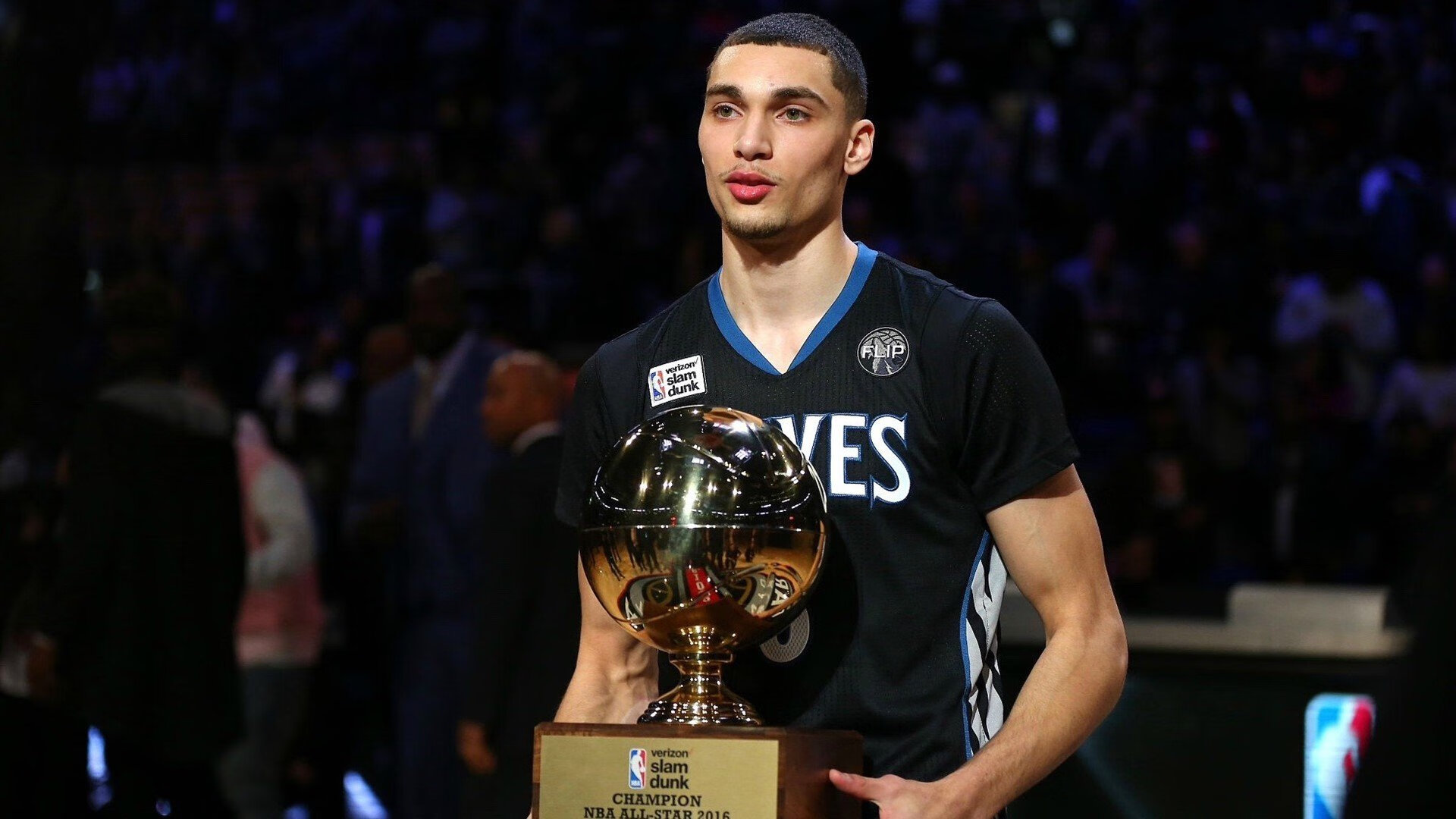 世界杯终极逆转：英雄完成逆袭奇迹！，世界杯瞬间